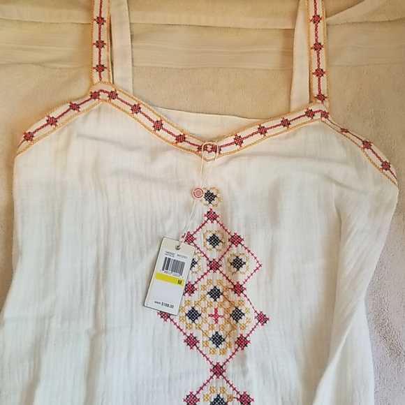 NWT Max Studio Embroidered V Neck Sleeveless Maxi - Picture 3 of 9